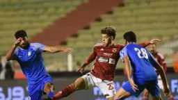 الفريق الأول