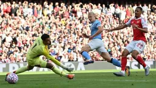 عربي وعالمي