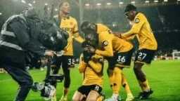 عربي وعالمي