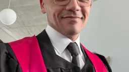 الفريق الأول