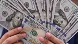قبل عودة العمل المصرفي.. سعر...