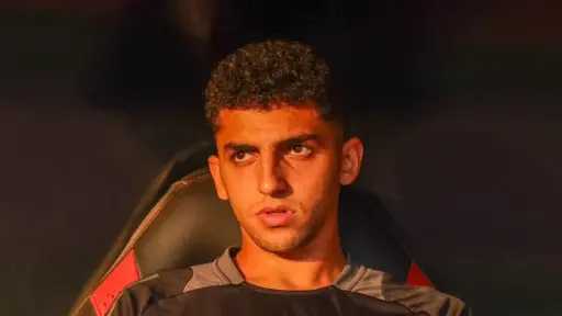 الفريق الأول