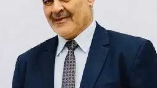 أي خدمة