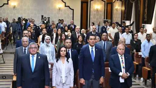 أي خدمة