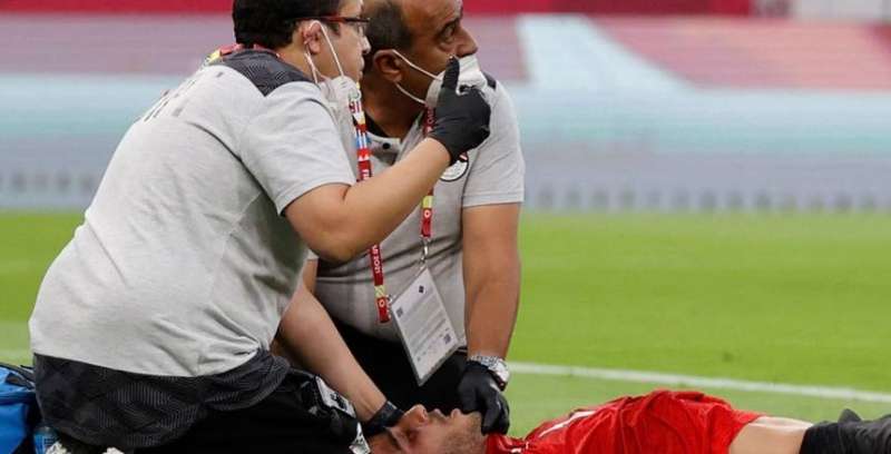اصابة حمدي فتحي في مباراة مصر ولبنان