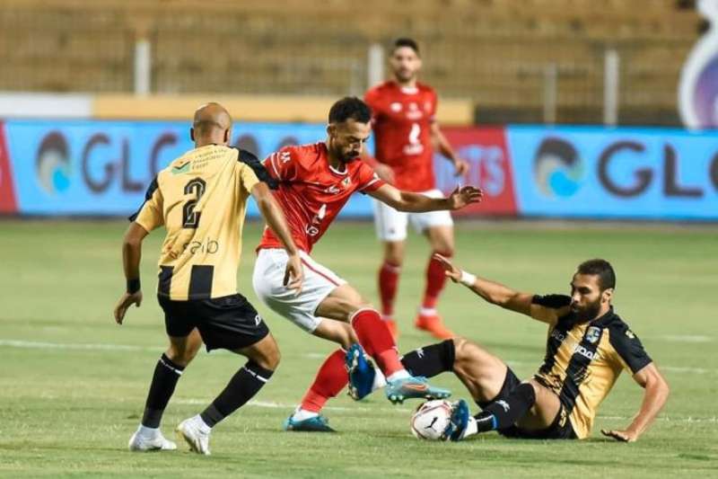 الأهلي والمقاولون  العرب في الدوري الممتاز